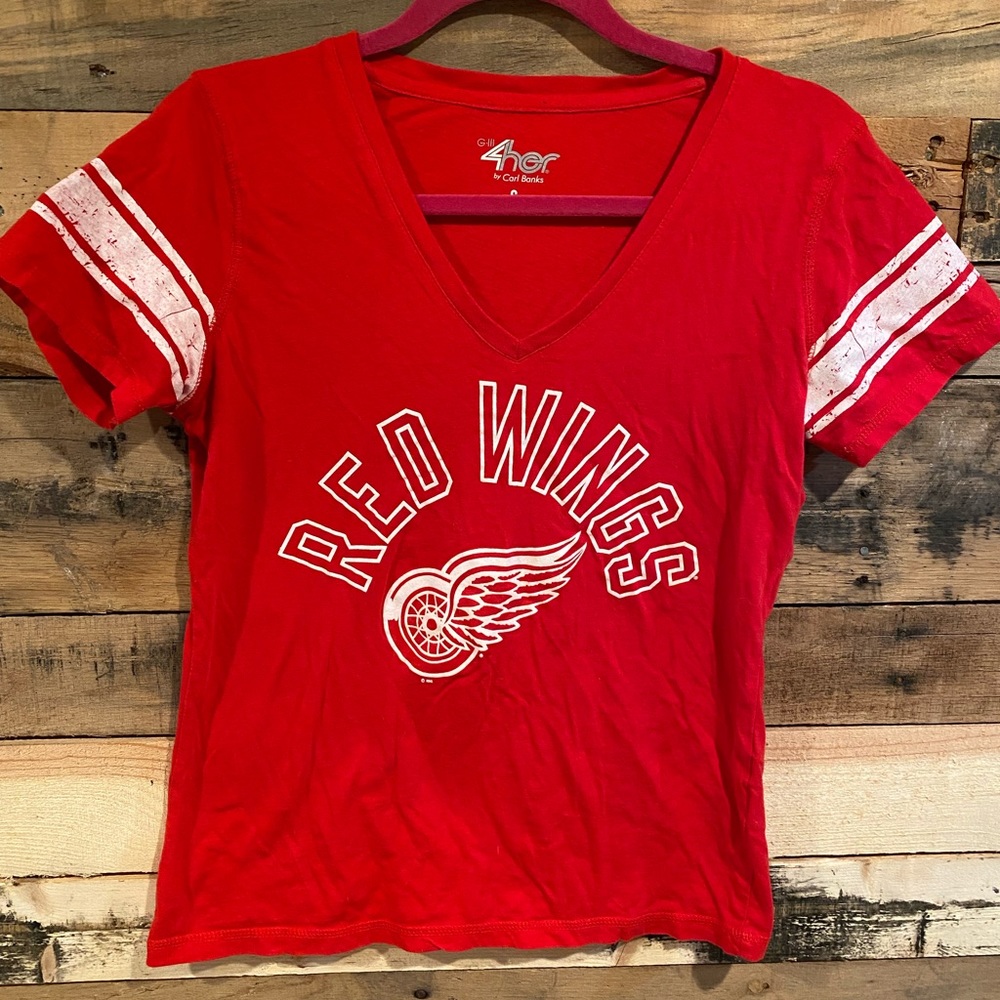 Detroit Red Wings V-Neck